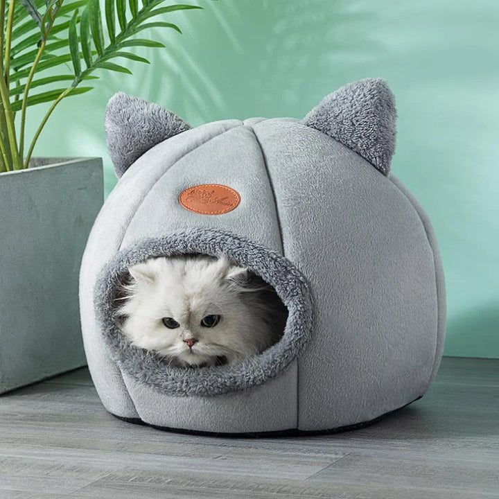 Cozy Winter Nest Bed – The Perfect Haven for Your Pet!